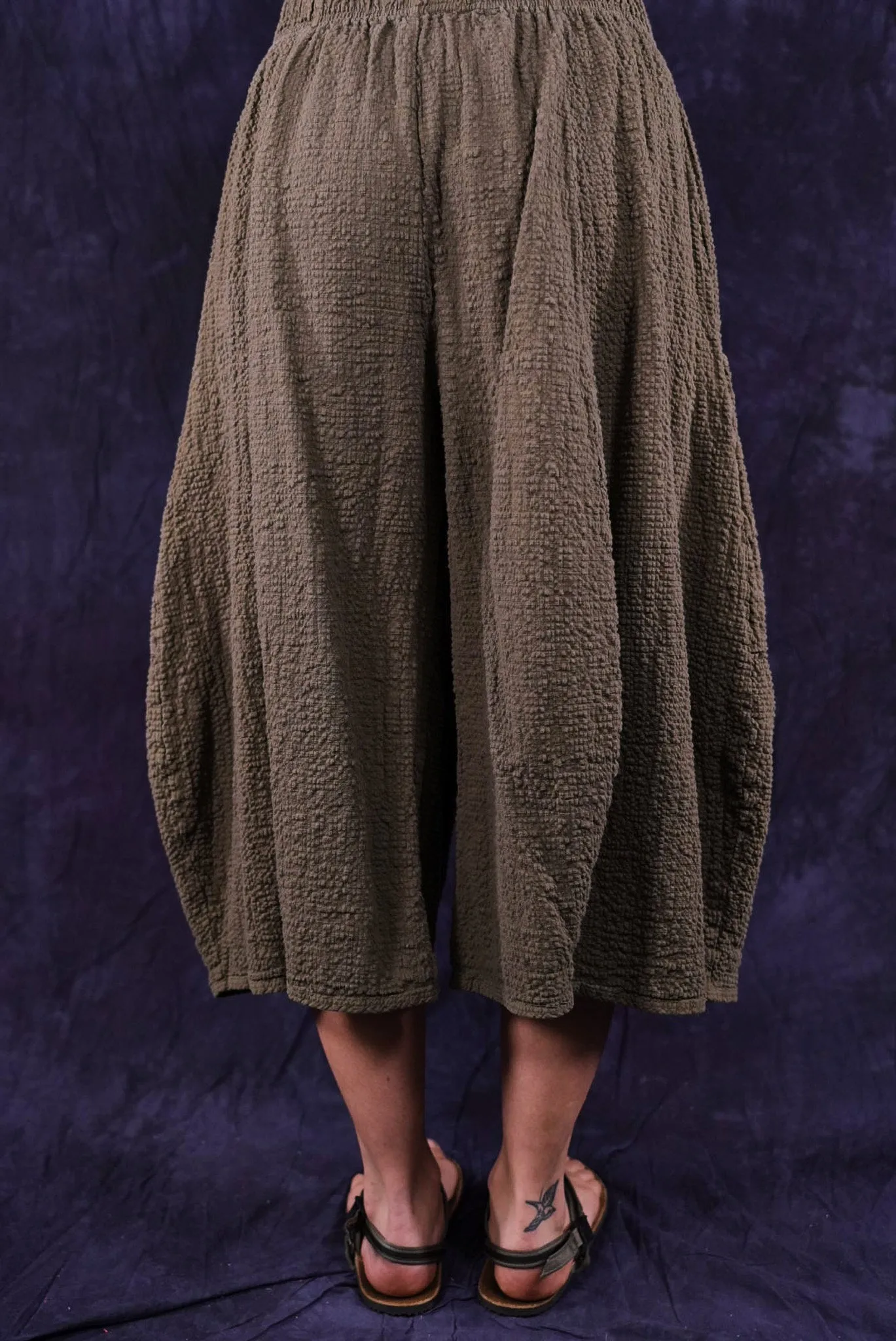 3242 Crop Mojo Pant Earth