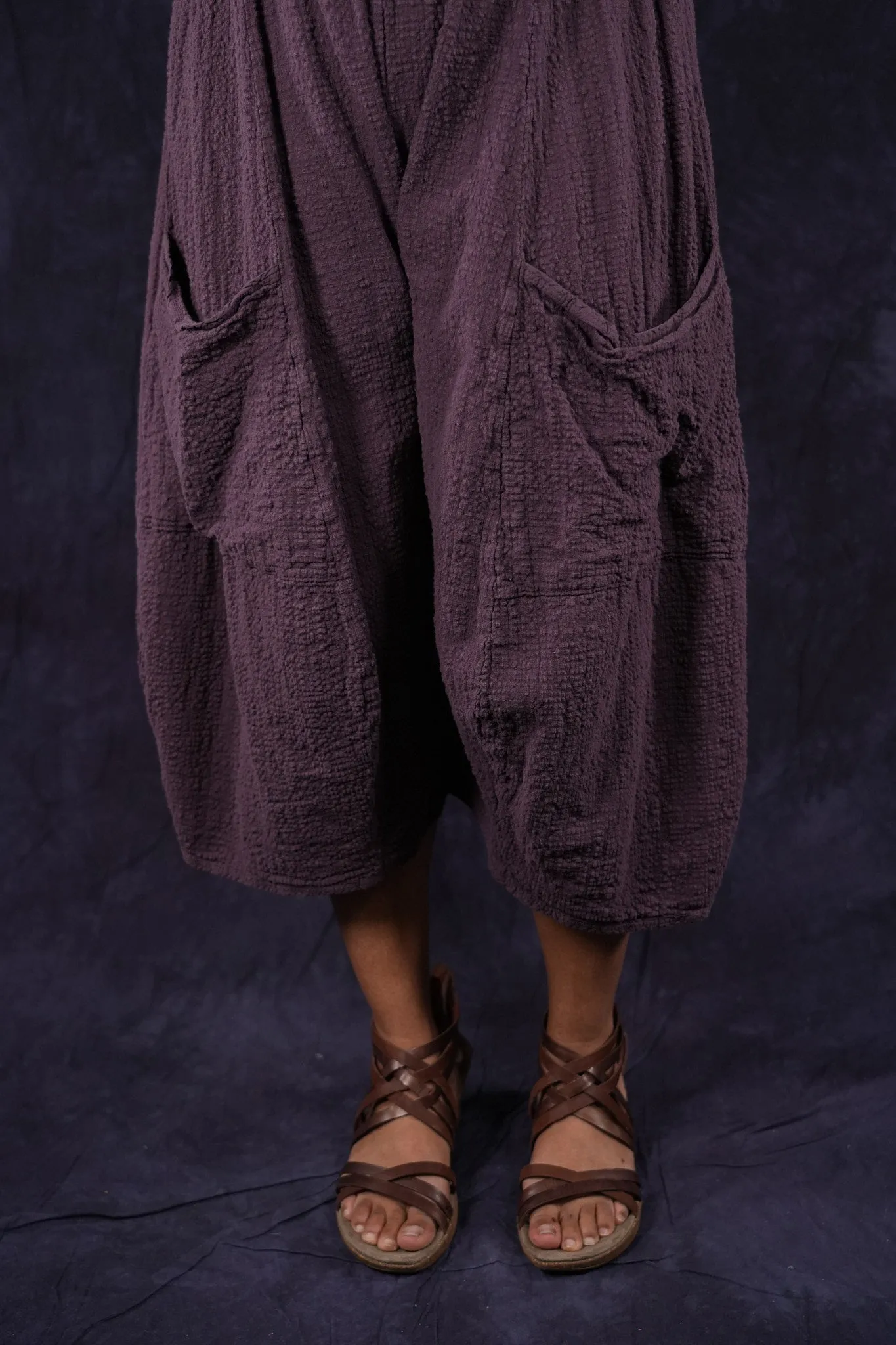 3242 Crop Mojo Pant Fig
