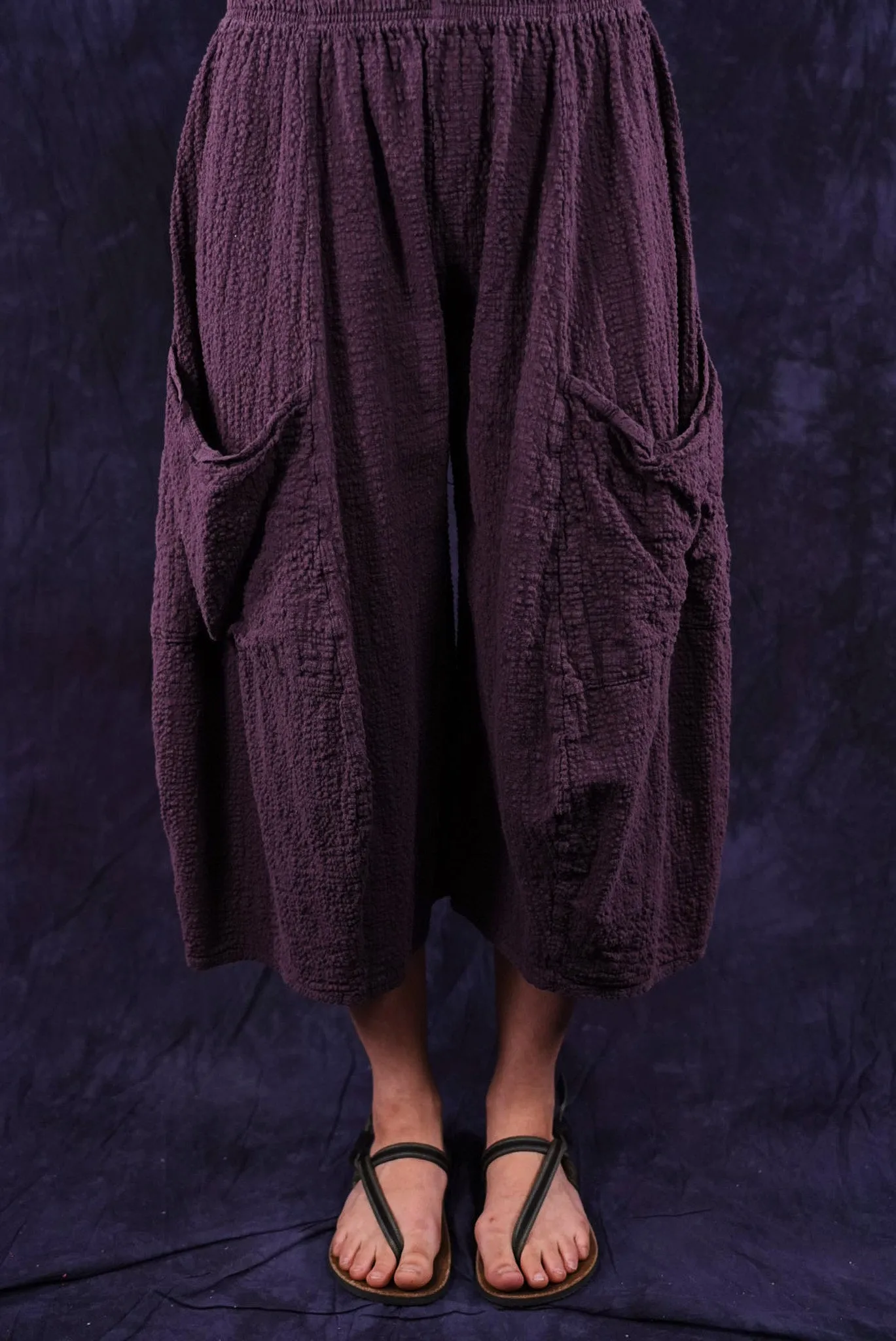 3242 Crop Mojo Pant Fig