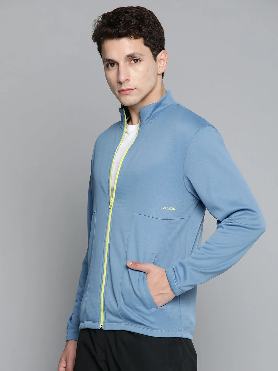 Alcis Men Blue Solid Sweatshirt