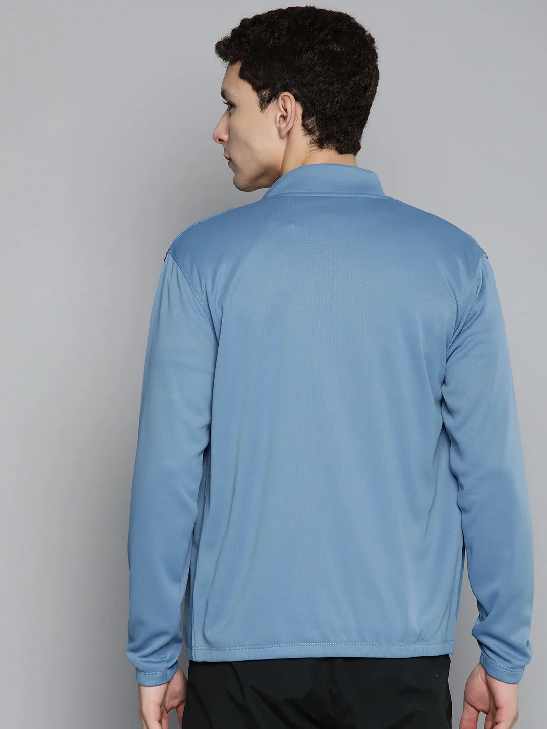 Alcis Men Blue Solid Sweatshirt