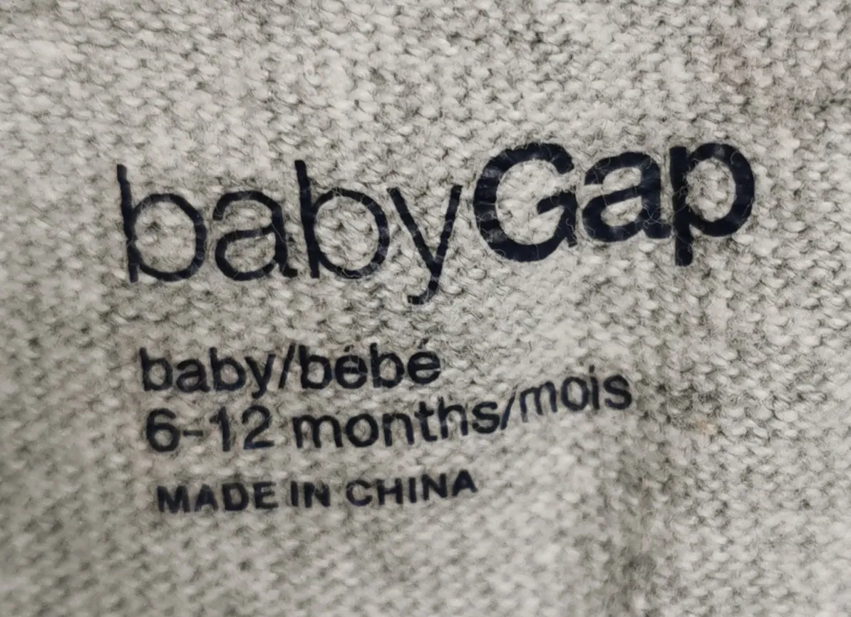 BABY BOY SIZE 6/12 MONTHS - Baby GAP, Graphic Sweater EUC B31