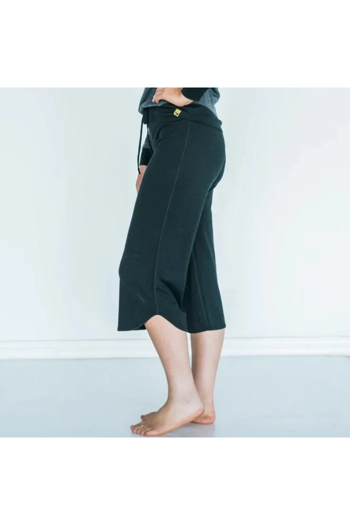 Chill Angel Athena Cropped Pant