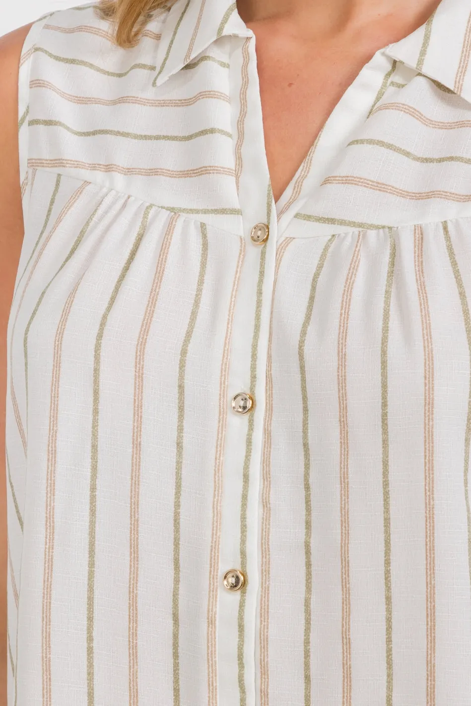 COLLAR BUTTON DOWN SHIRT