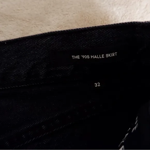 DENIM FORUM The 90’s Halle Denim Skirt