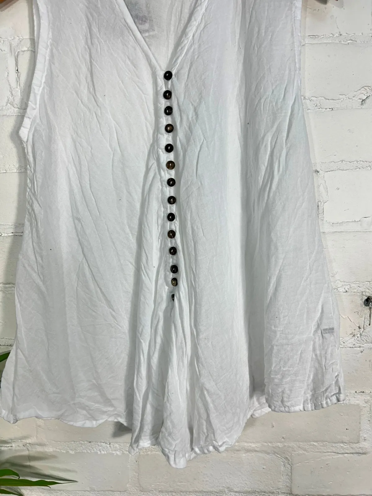 Full Button Sleeveless Vest