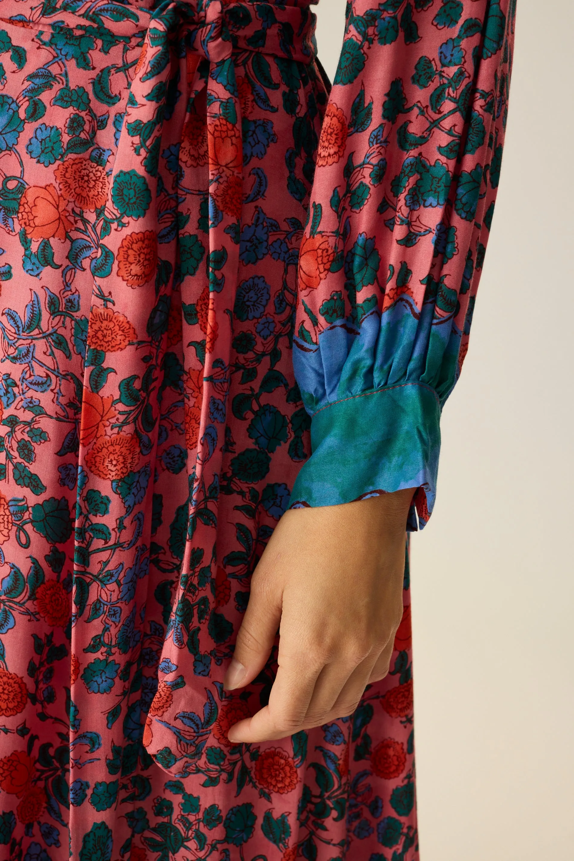 KATE LONG SLEEVE MAXI