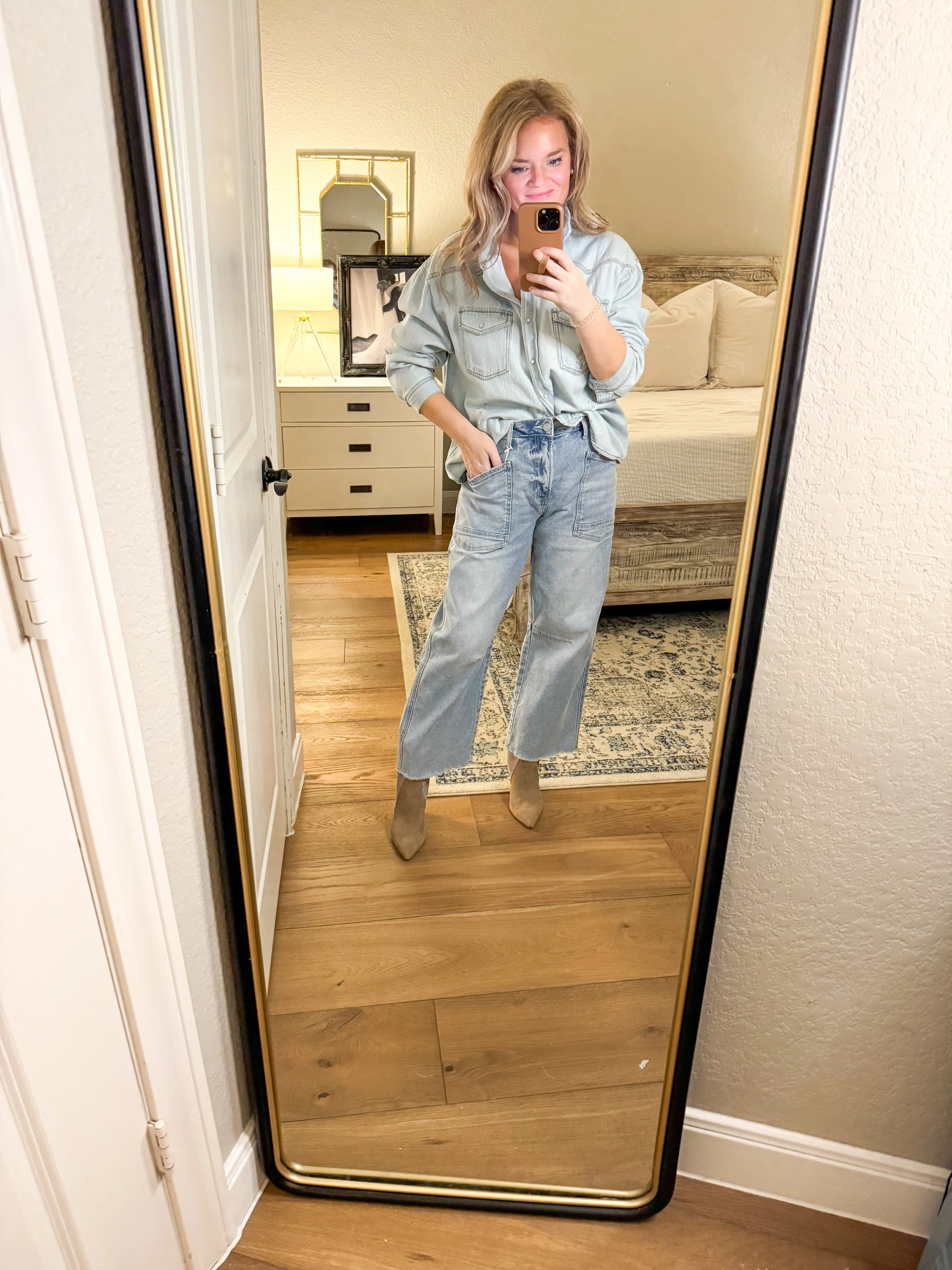 Light Denim Pocket Jeans