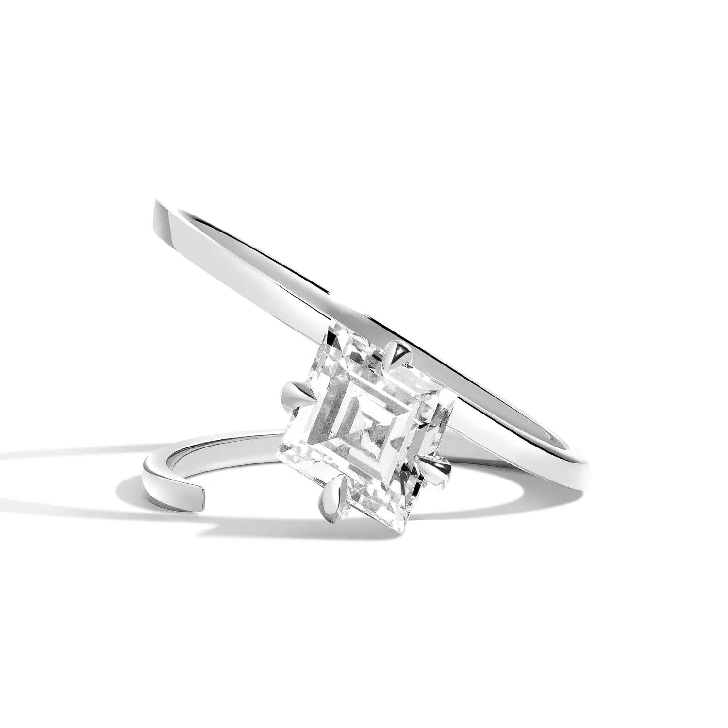 Lozenge Slant Ring