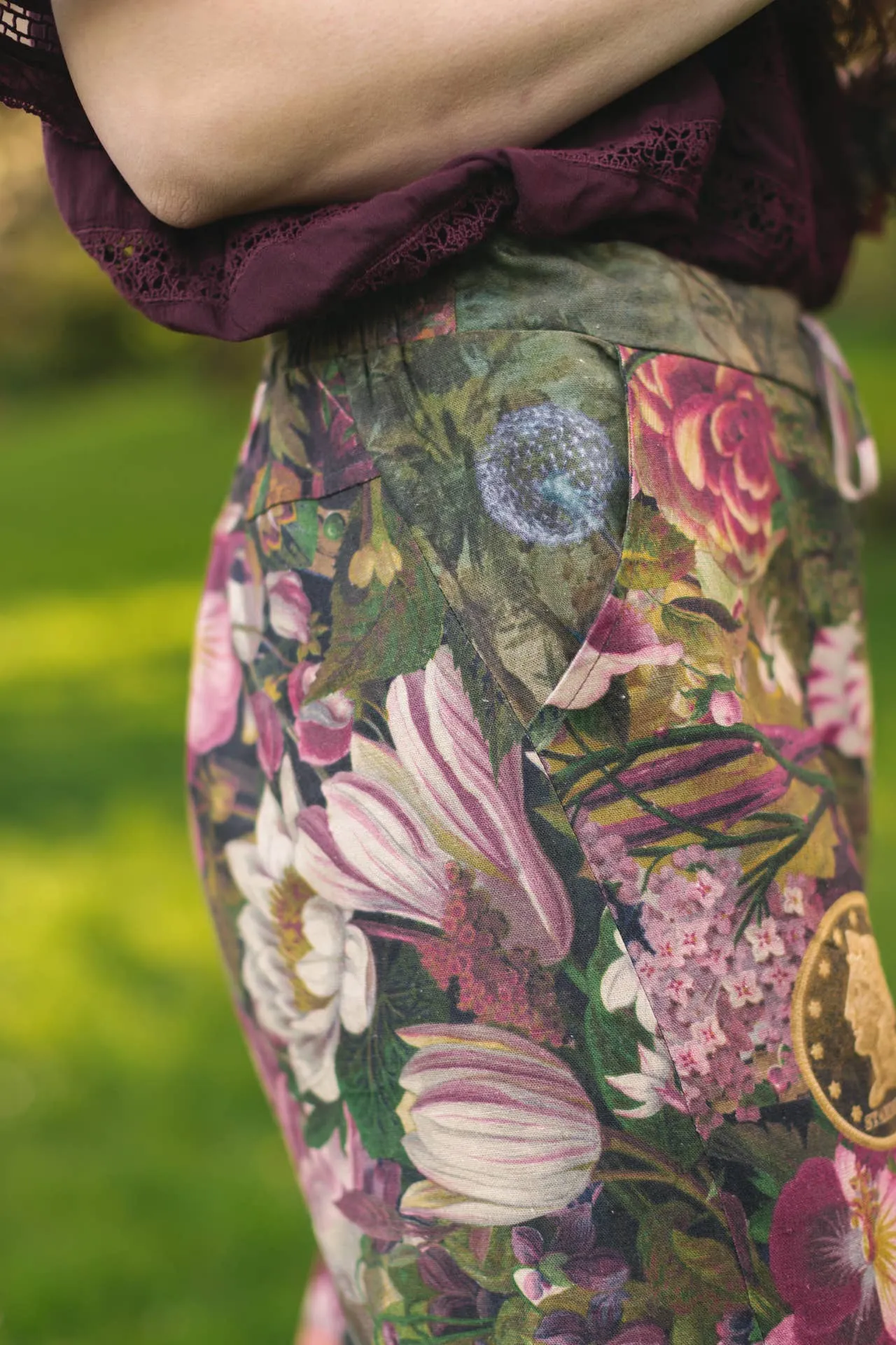 Make A Wish Linen Cropped Artist Pant w/ Wishbone, Dandelion