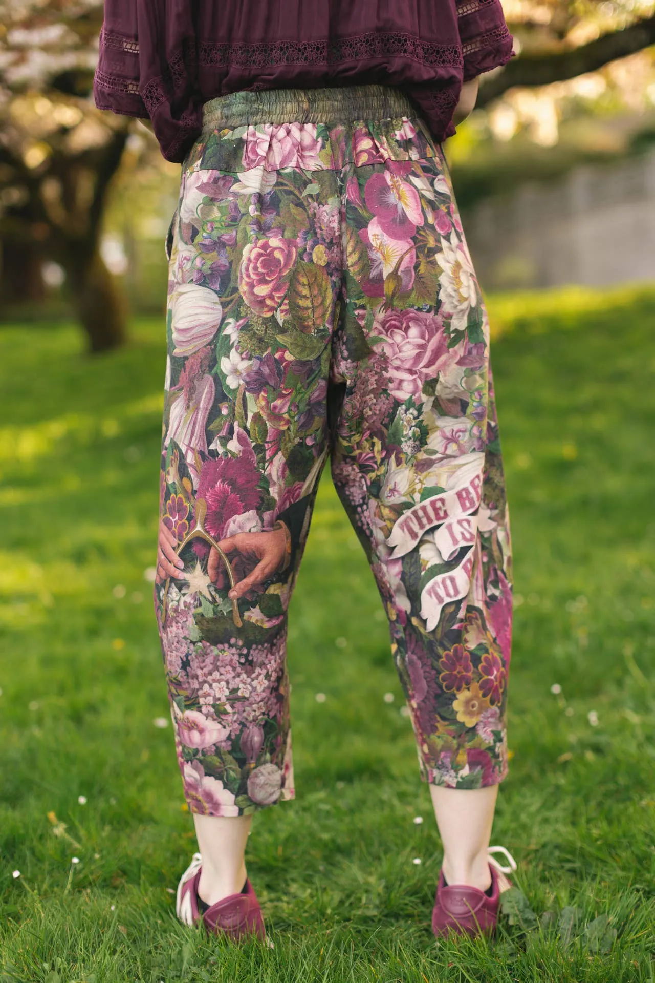 Make A Wish Linen Cropped Artist Pant w/ Wishbone, Dandelion