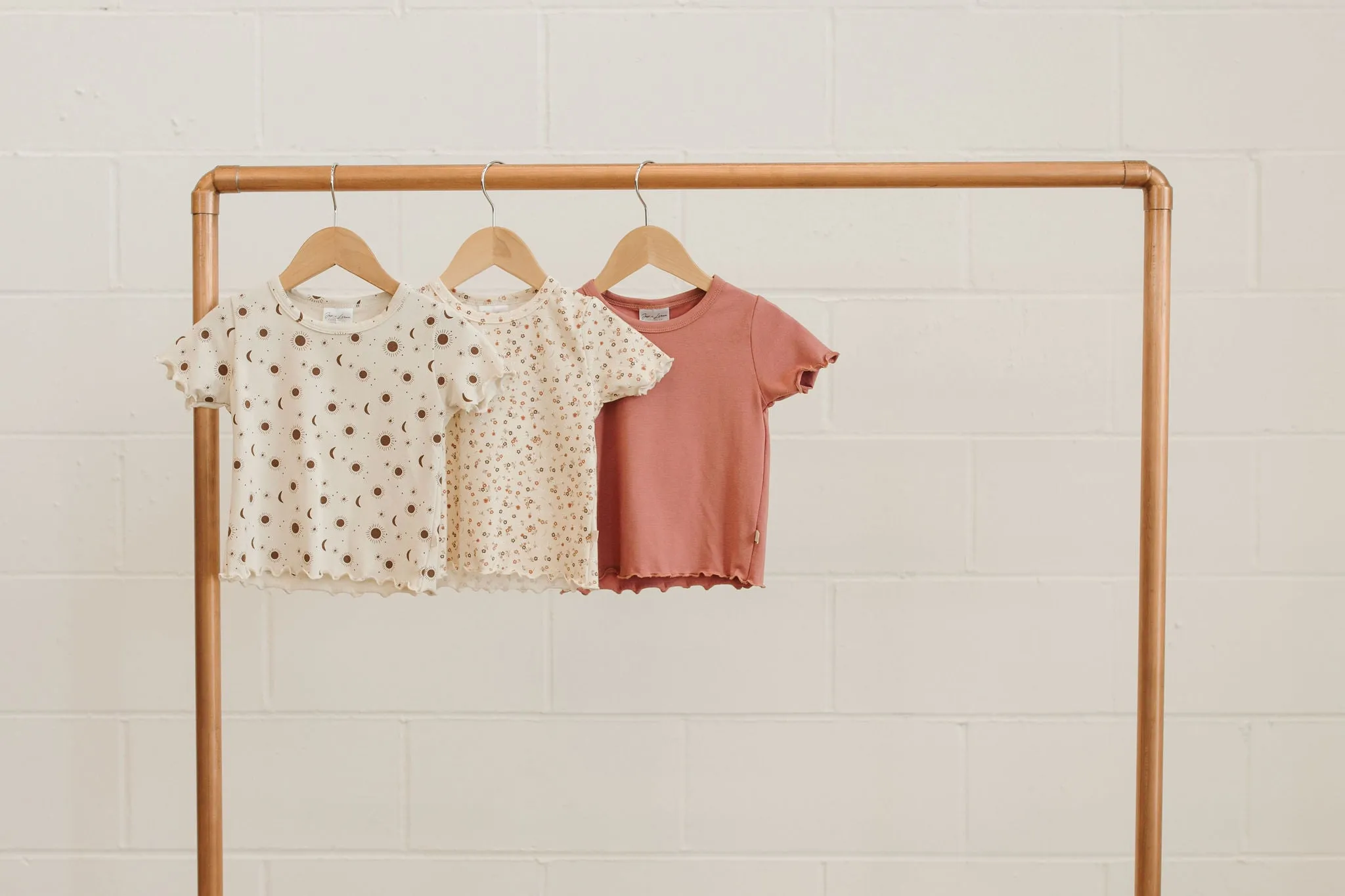 Meet me at Sunset:   Lettuce Hem Tee