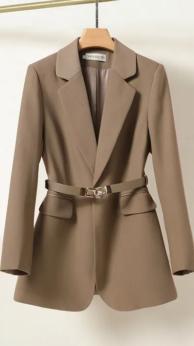 Naomi l elegant blazer