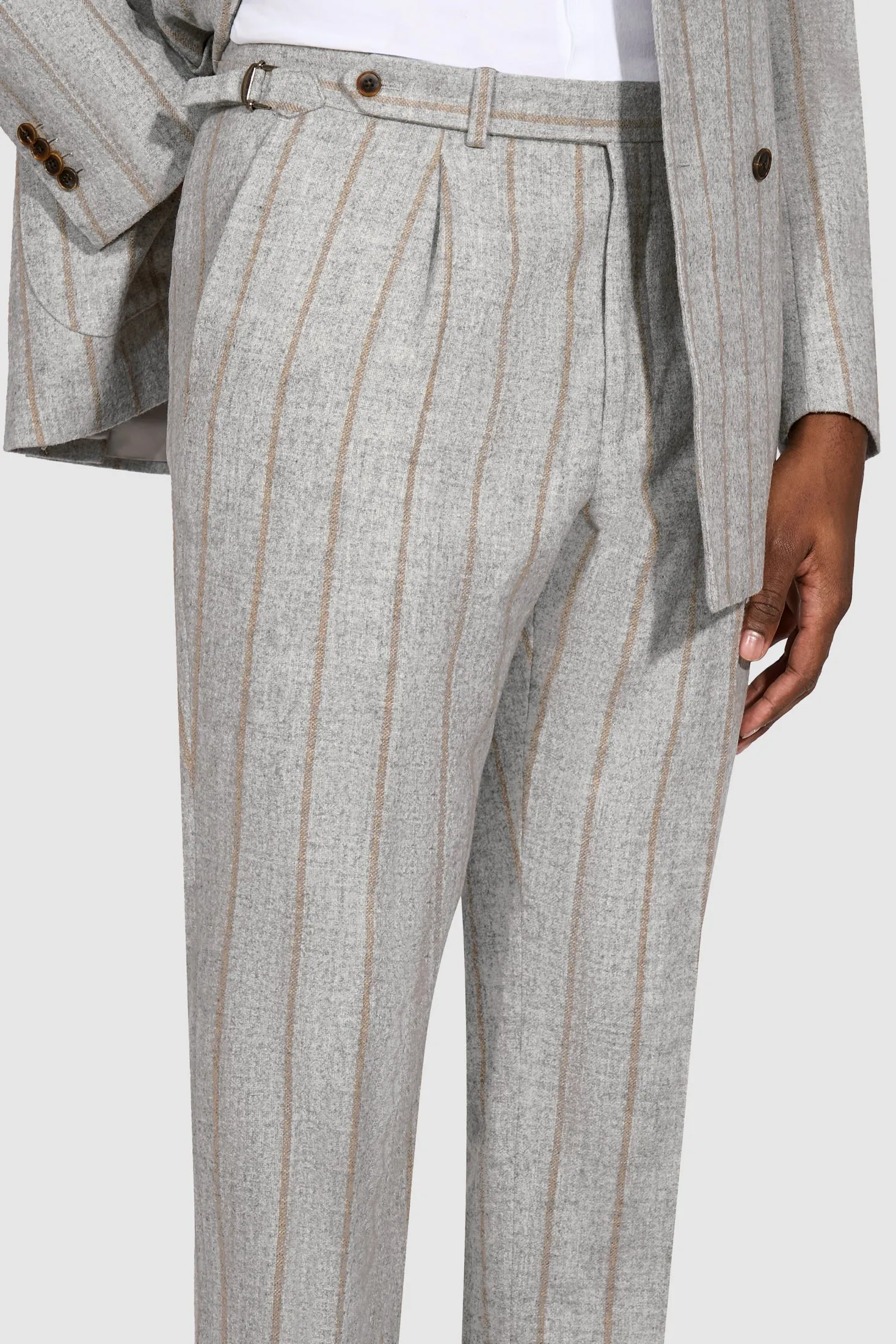 New SUITREVIEW Elmhurst Light Gray Cinnamon Stripe Alpaca and Wool Ferla Suit - Size 40R (Other Sizes Special Order)