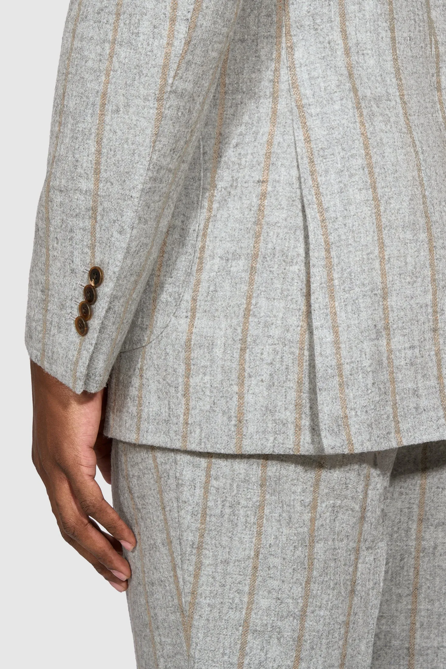 New SUITREVIEW Elmhurst Light Gray Cinnamon Stripe Alpaca and Wool Ferla Suit - Size 40R (Other Sizes Special Order)