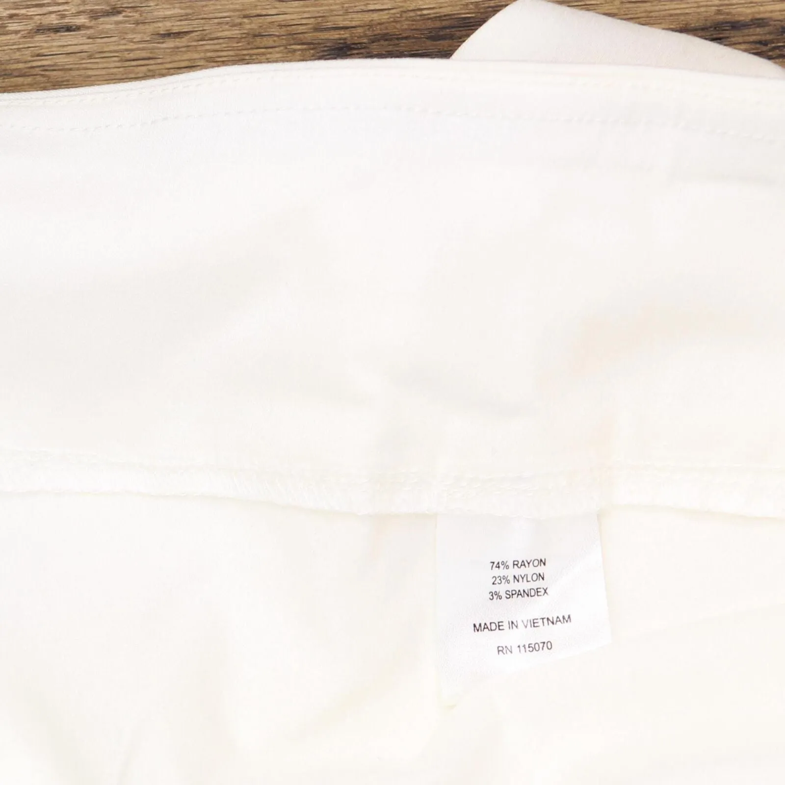 Nina Leonard Womens Pull-On Stretch Scallop-Hem Cropped Pant Ivory White 2X