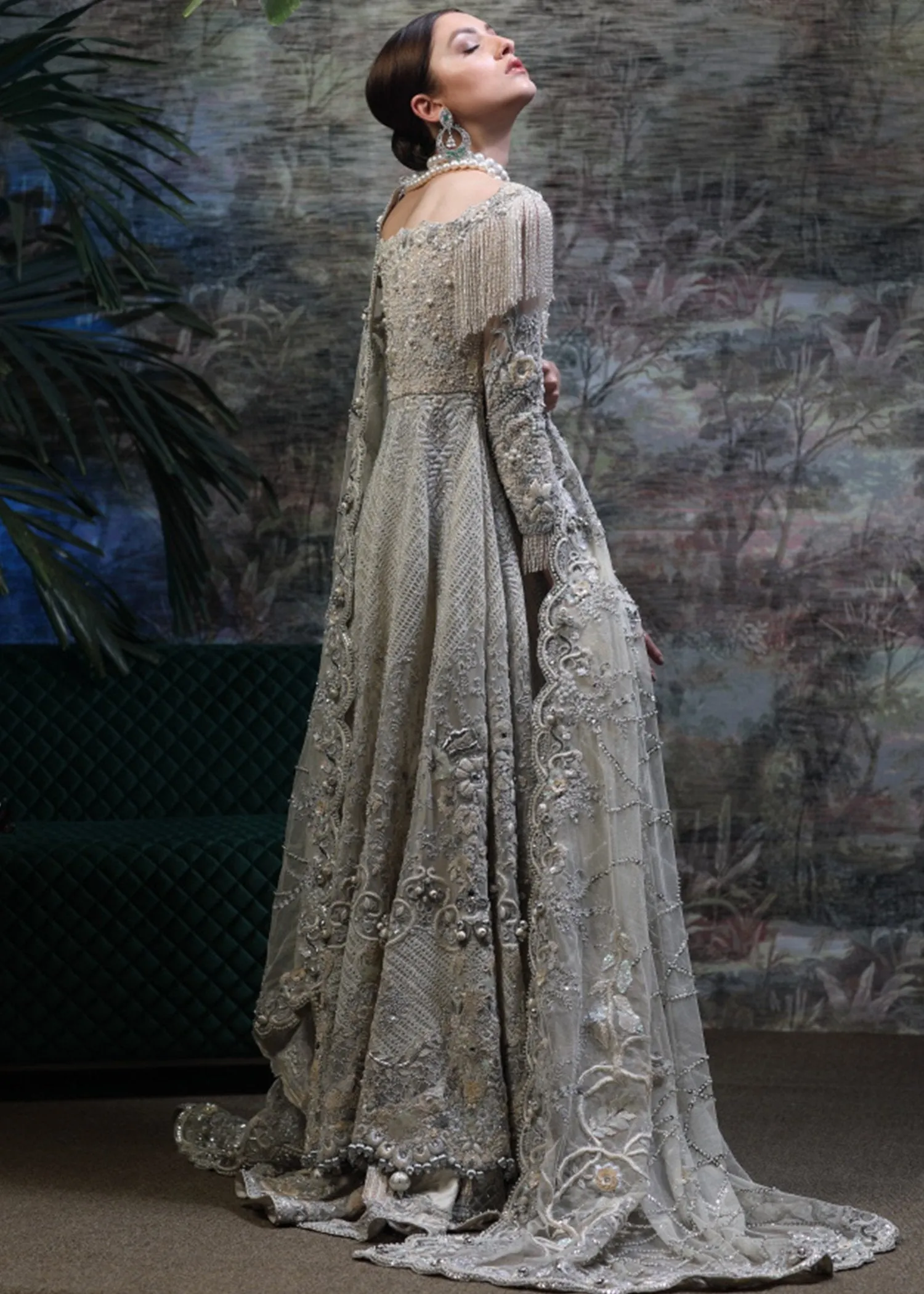 Pakistani Bridal Heavy Lehnga for Wedding in White Color #J5138