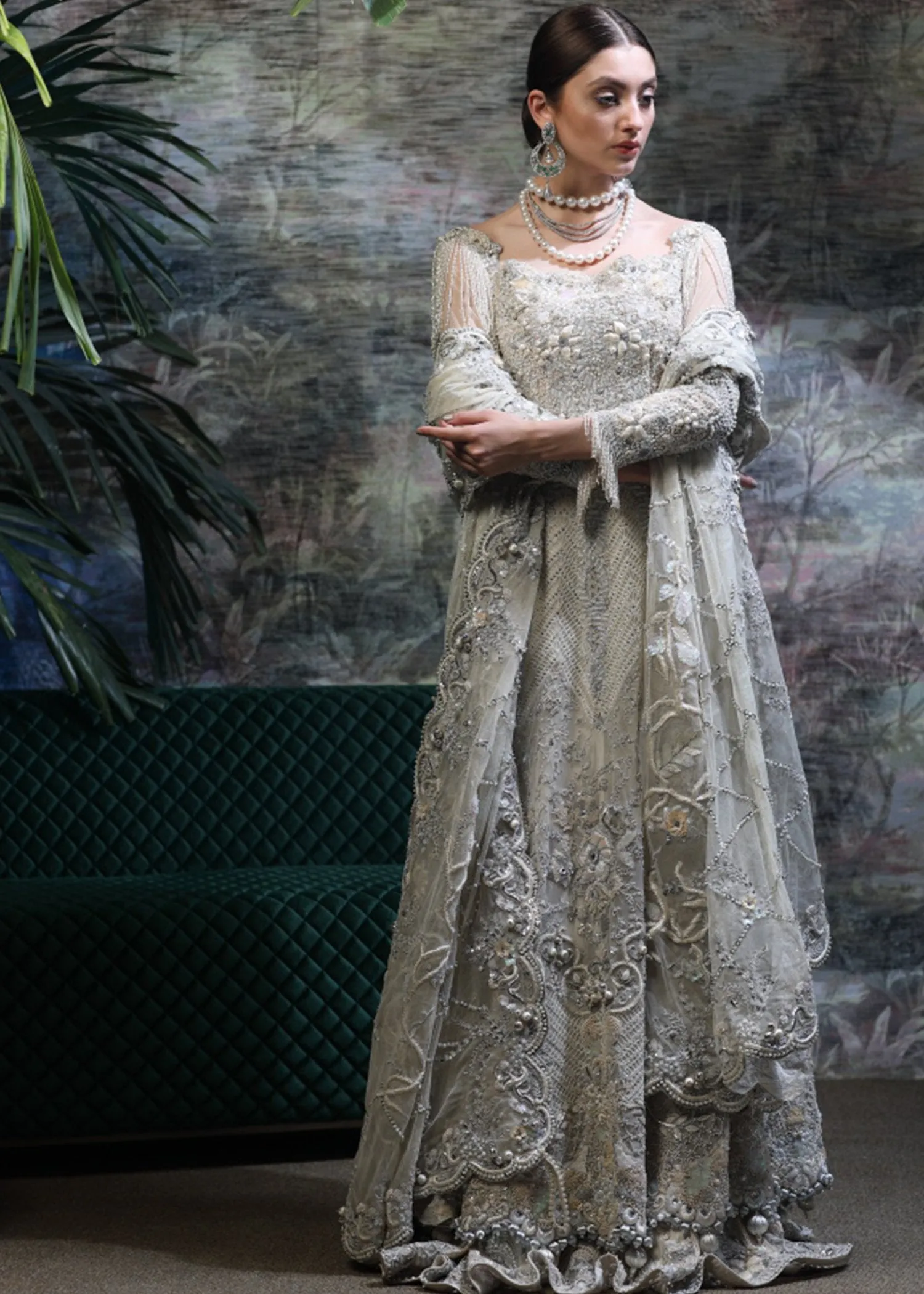 Pakistani Bridal Heavy Lehnga for Wedding in White Color #J5138