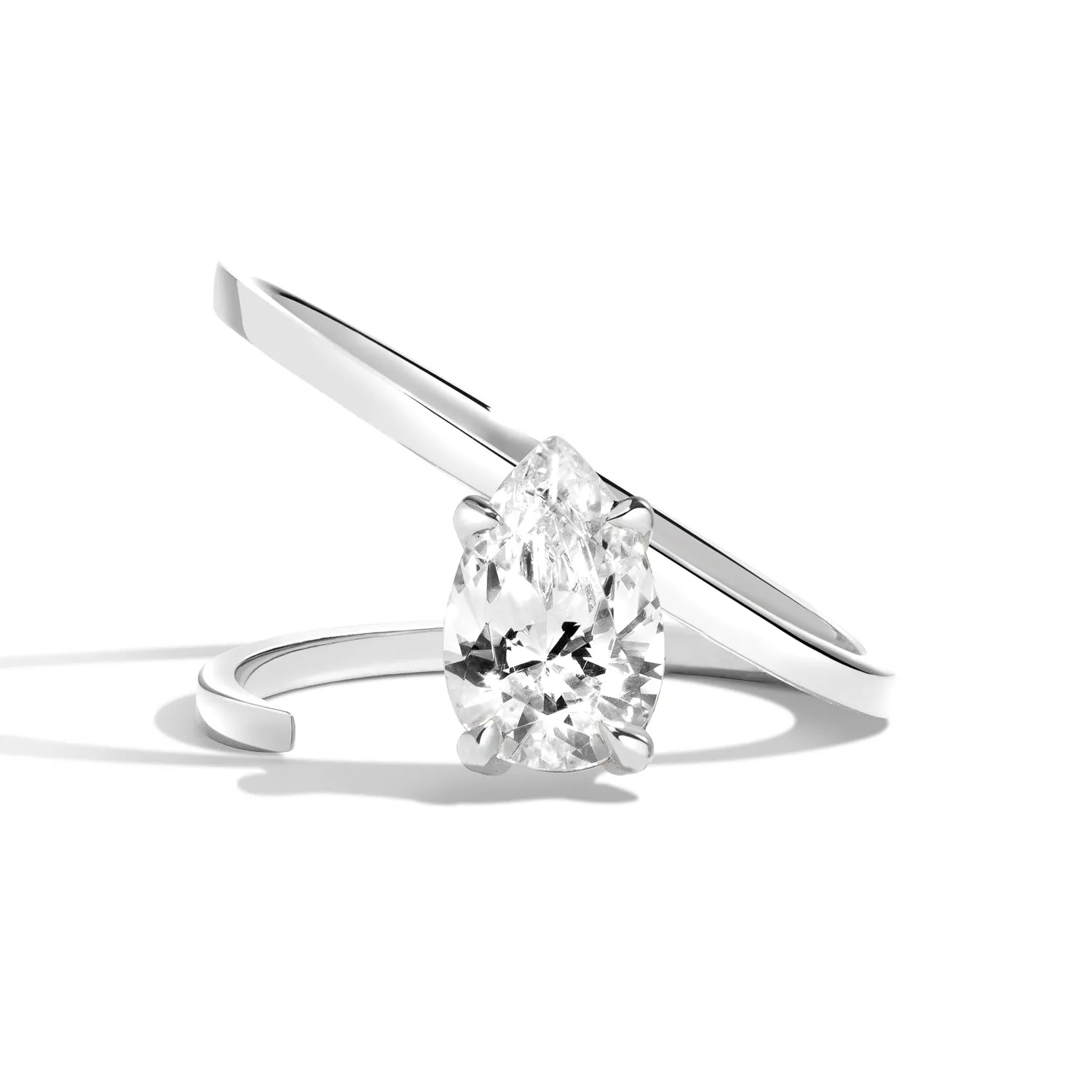 Pear Slant Ring