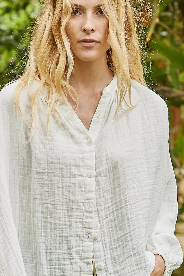Poets beach Button Down in White