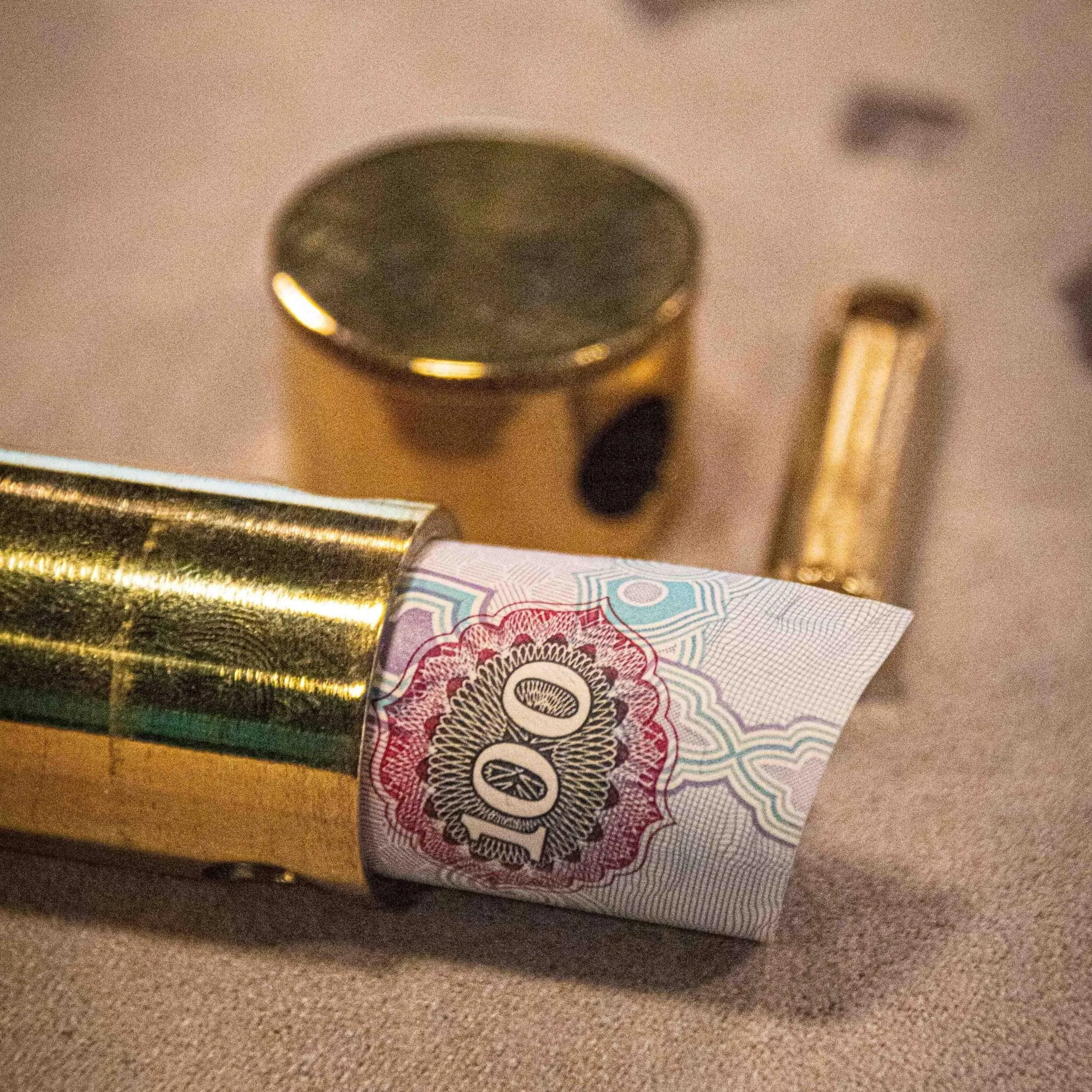 Pro Bill Tube (Brass) by Premium Magic