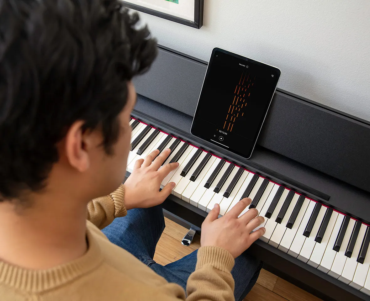 Roland F107-BK Slim Digital Piano Black