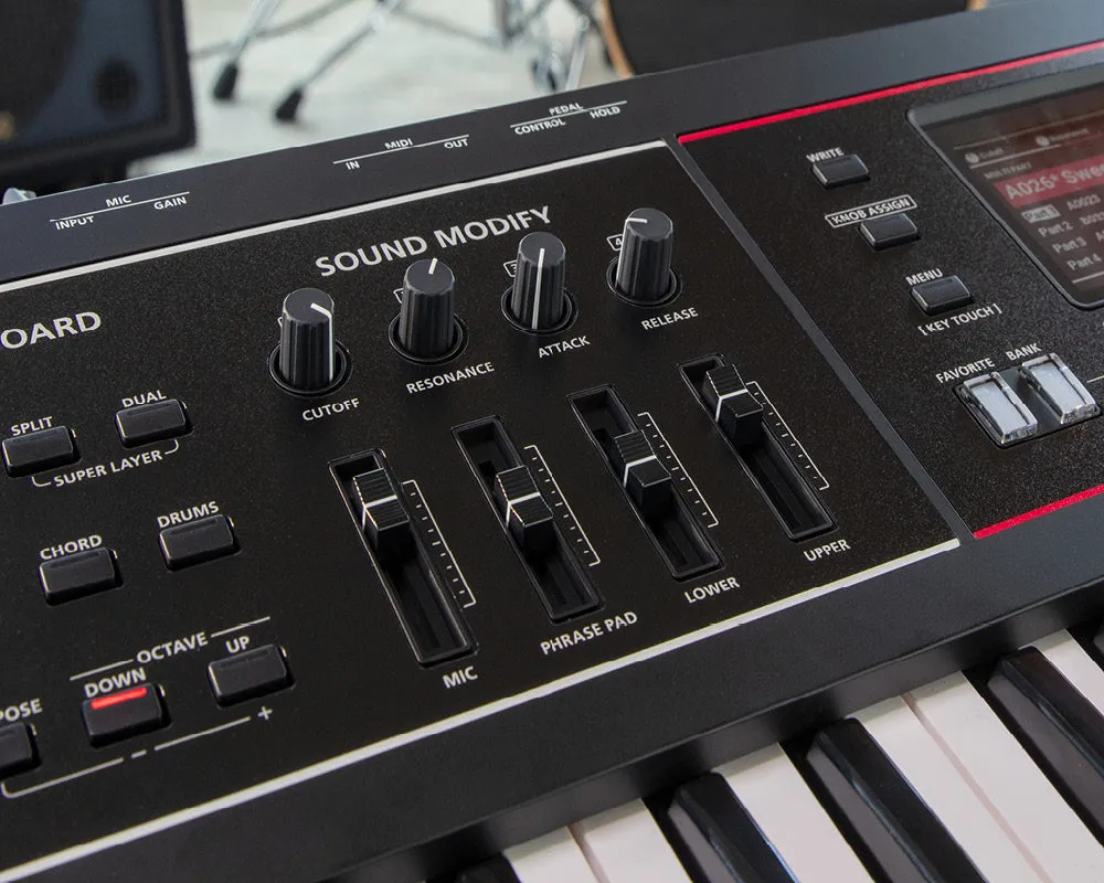 Roland JUNO-D7 Performance Synthesizer Keyboard (76 keys)