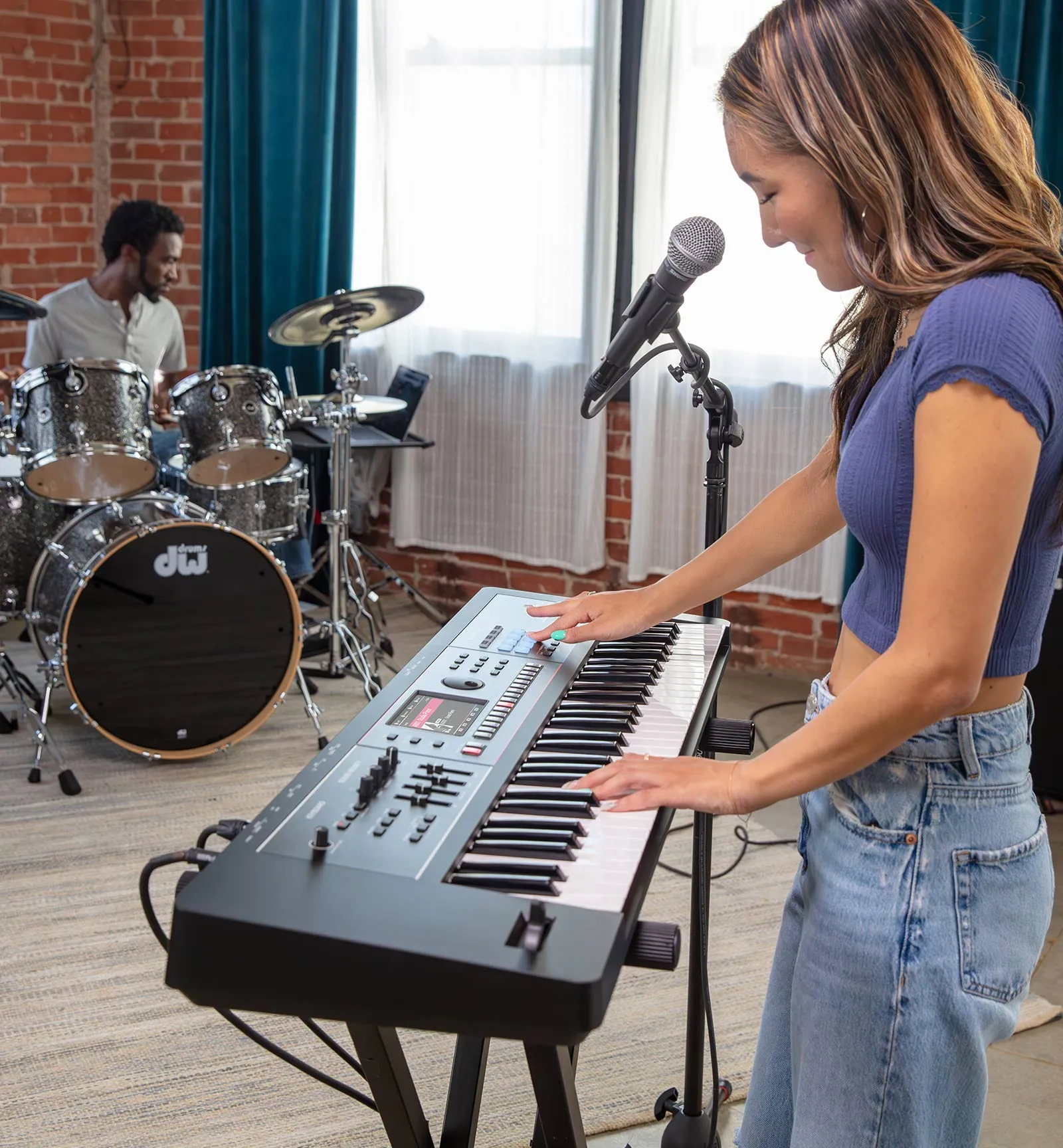 Roland JUNO-D7 Performance Synthesizer Keyboard (76 keys)