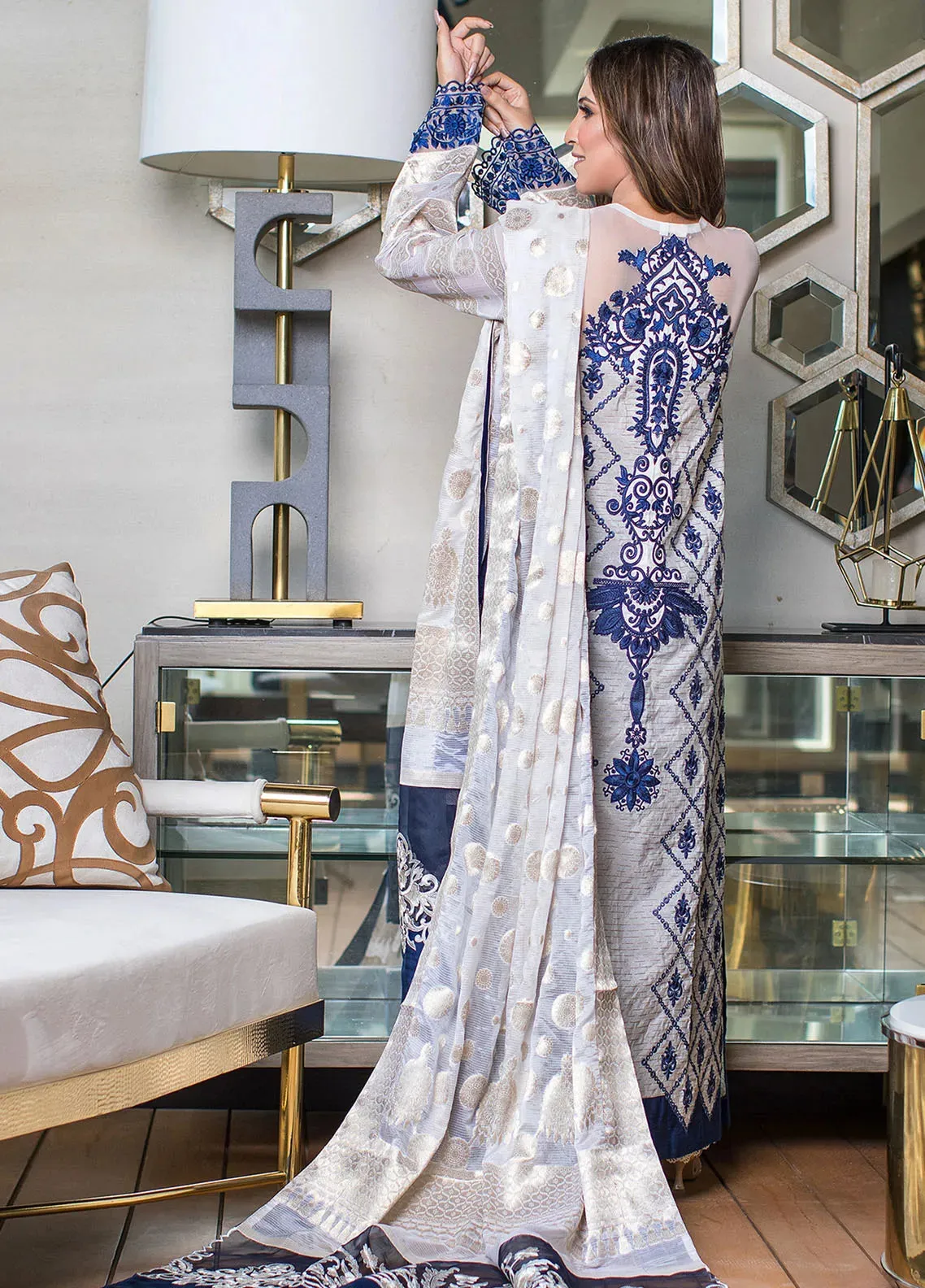 Shu Luxury Embroidered Unstitched 3Pcs