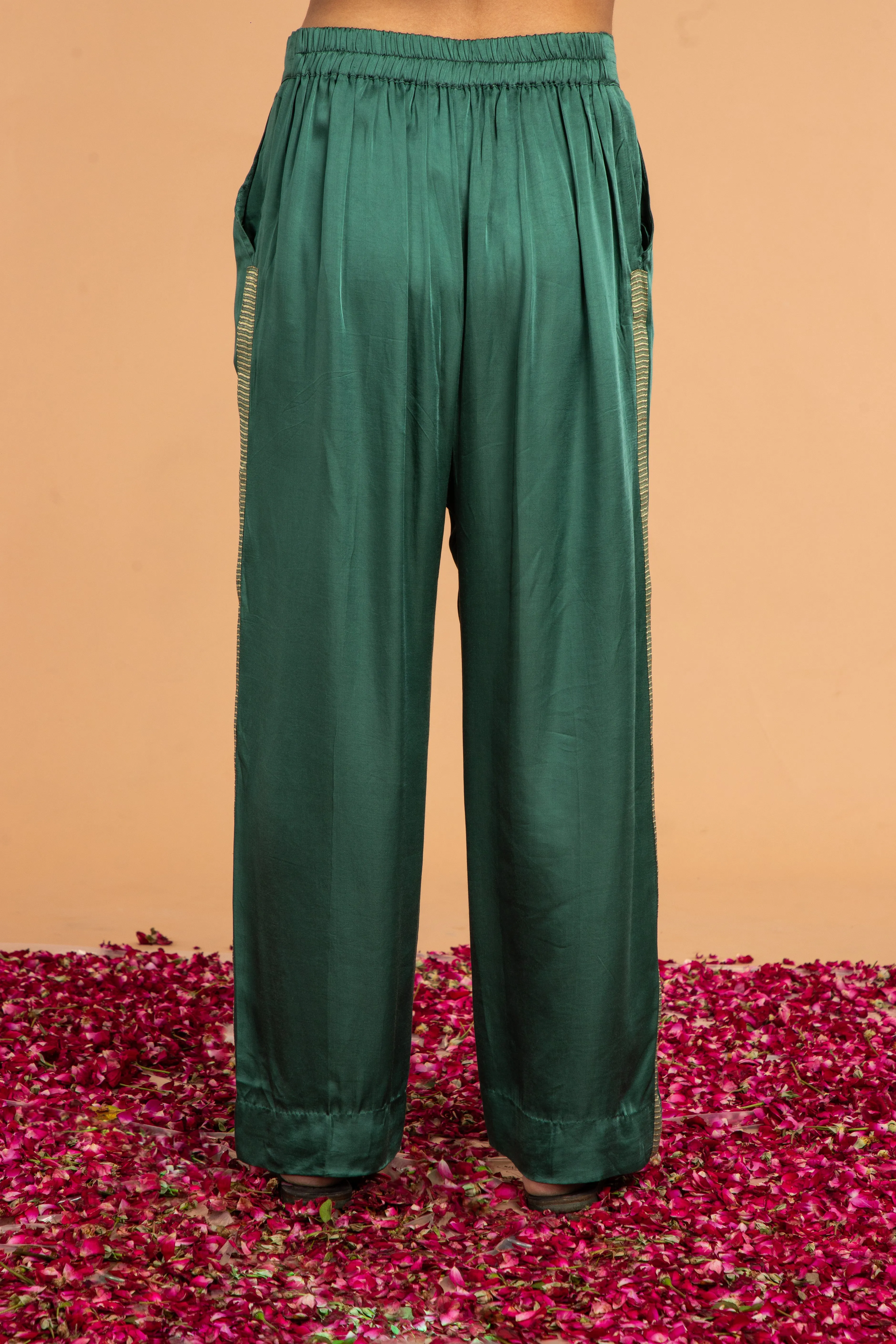 SLIM FIT PANTS -GREEN