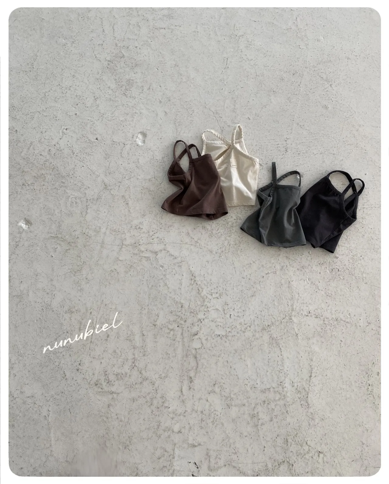 Span sleeveless tops