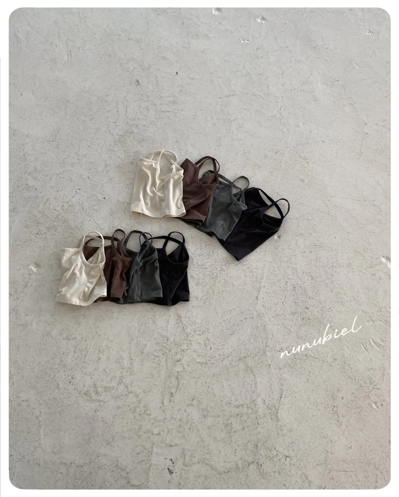Span sleeveless tops