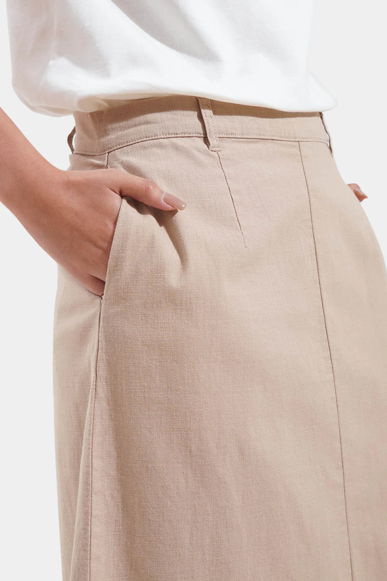 Straight Cut Linen Skirt