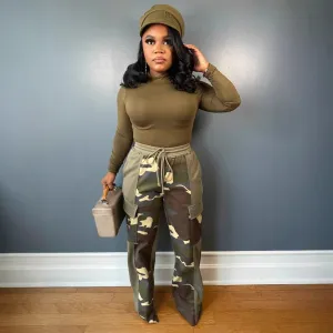 Trendy Wide-Leg Camouflage Pants with Contrasting Panels and Drawstring Waist