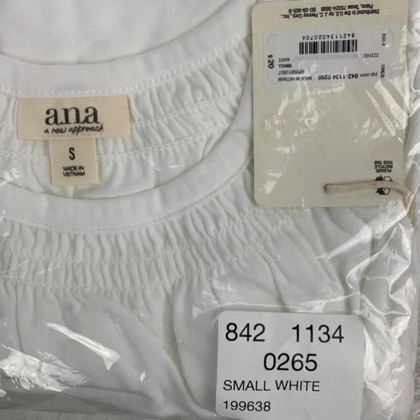 White Sleeveless Top Women's Blouse