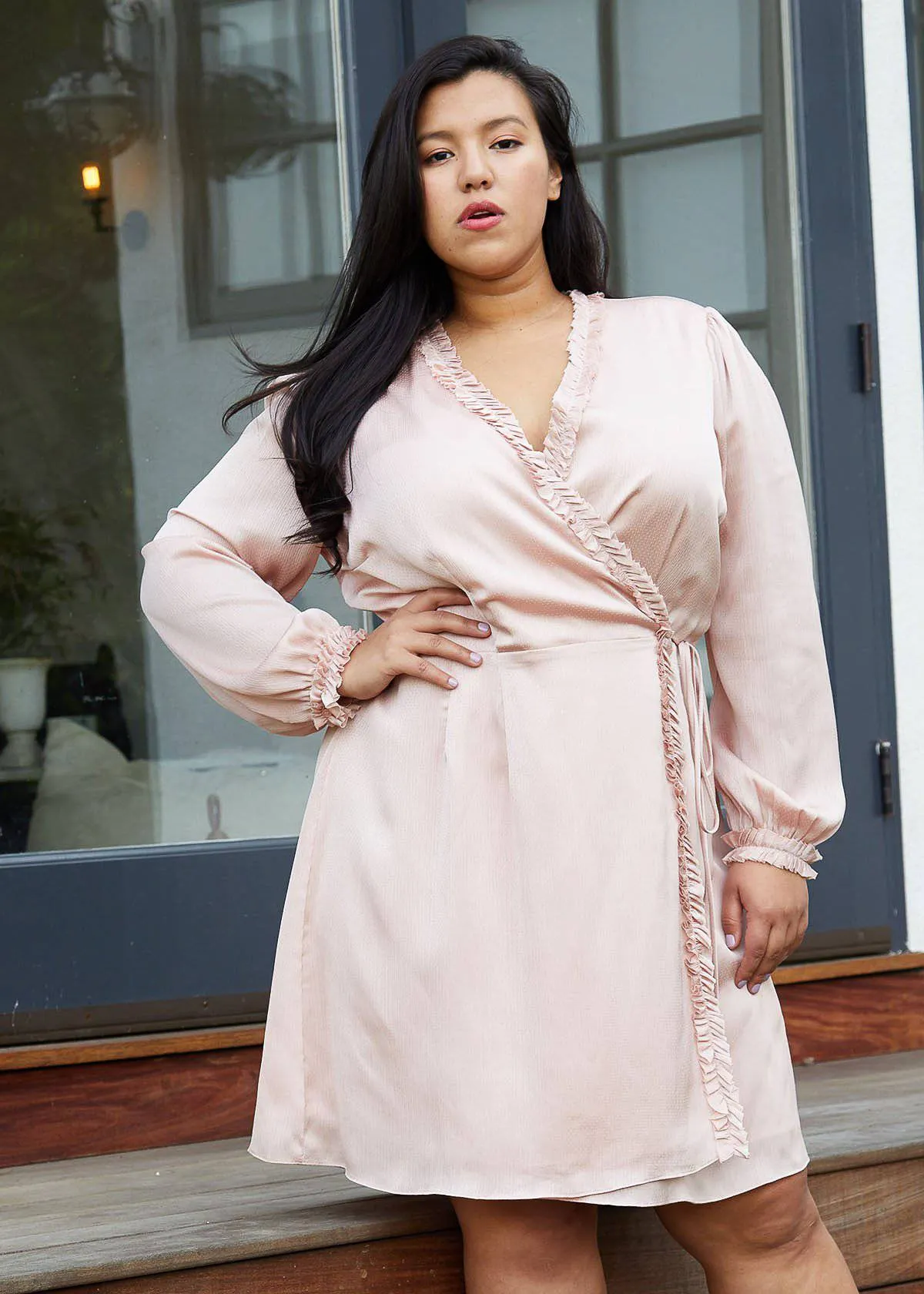 Women's Plus Size Ruffle Trim Long Sleeve Wrap Dress